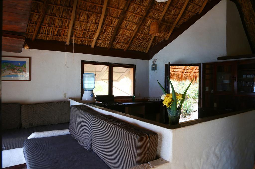 Hotel Bahia De La Luna Arroyo Cruz Exterior photo