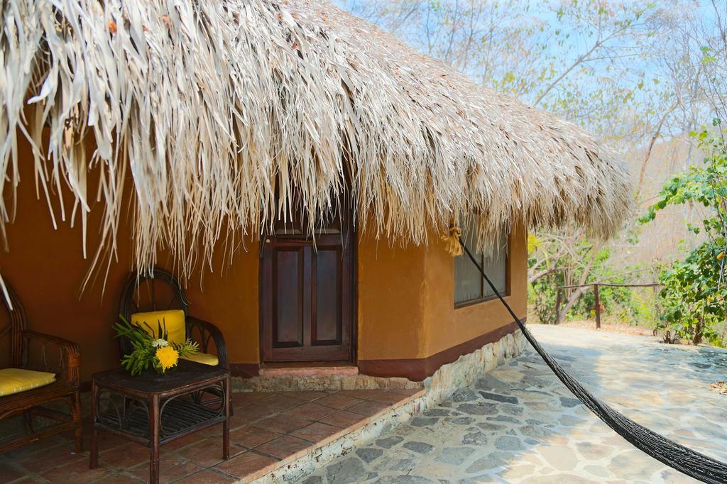 Hotel Bahia De La Luna Arroyo Cruz Exterior photo
