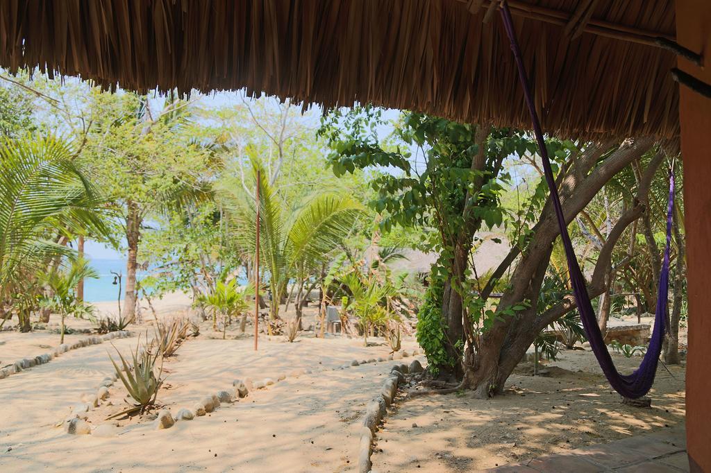 Hotel Bahia De La Luna Arroyo Cruz Exterior photo